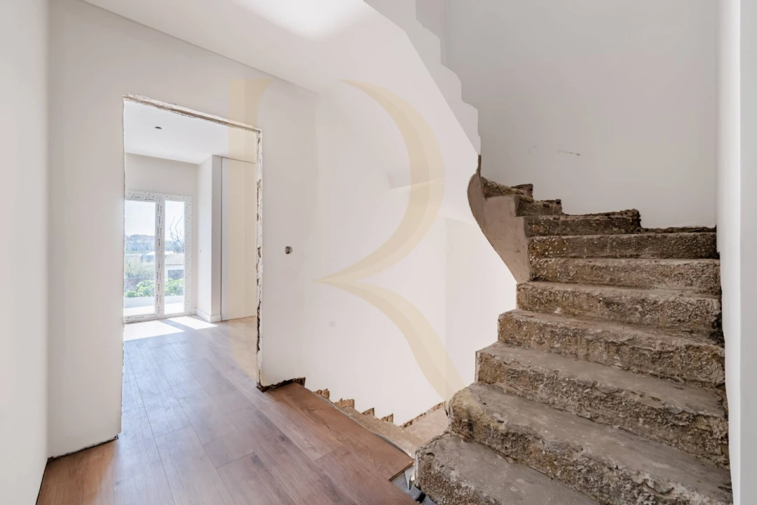 Moradia T4 para Venda em Seixal, Arrentela e Aldeia de Paio Pires Foto 26