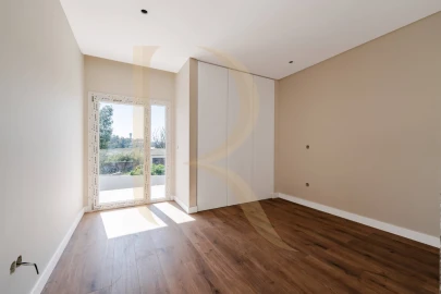 Moradia T4 para Venda em Seixal, Arrentela e Aldeia de Paio Pires