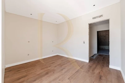 Moradia T4 para Venda em Seixal, Arrentela e Aldeia de Paio Pires