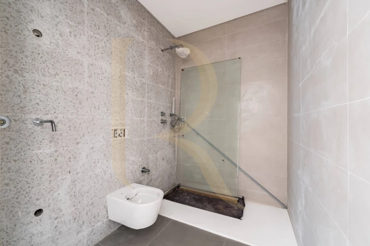 Moradia T4 para Venda em Seixal, Arrentela e Aldeia de Paio Pires Foto 37