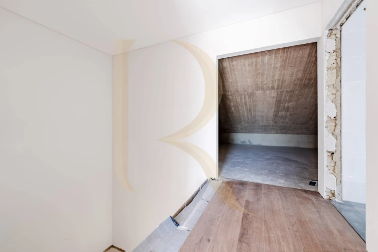 Moradia T4 para Venda em Seixal, Arrentela e Aldeia de Paio Pires Foto 39