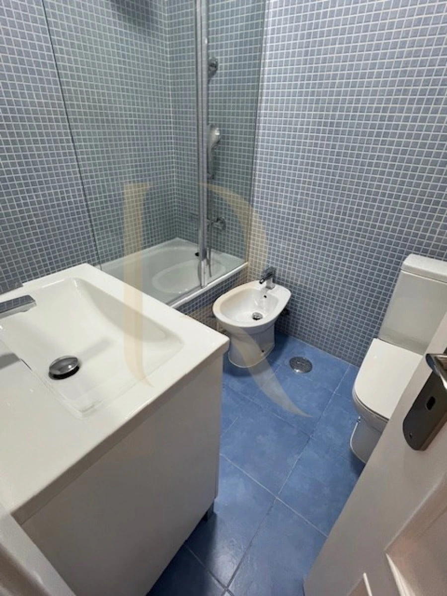 Apartamento T2 para Venda em Laranjeiro e Feijó Foto 17