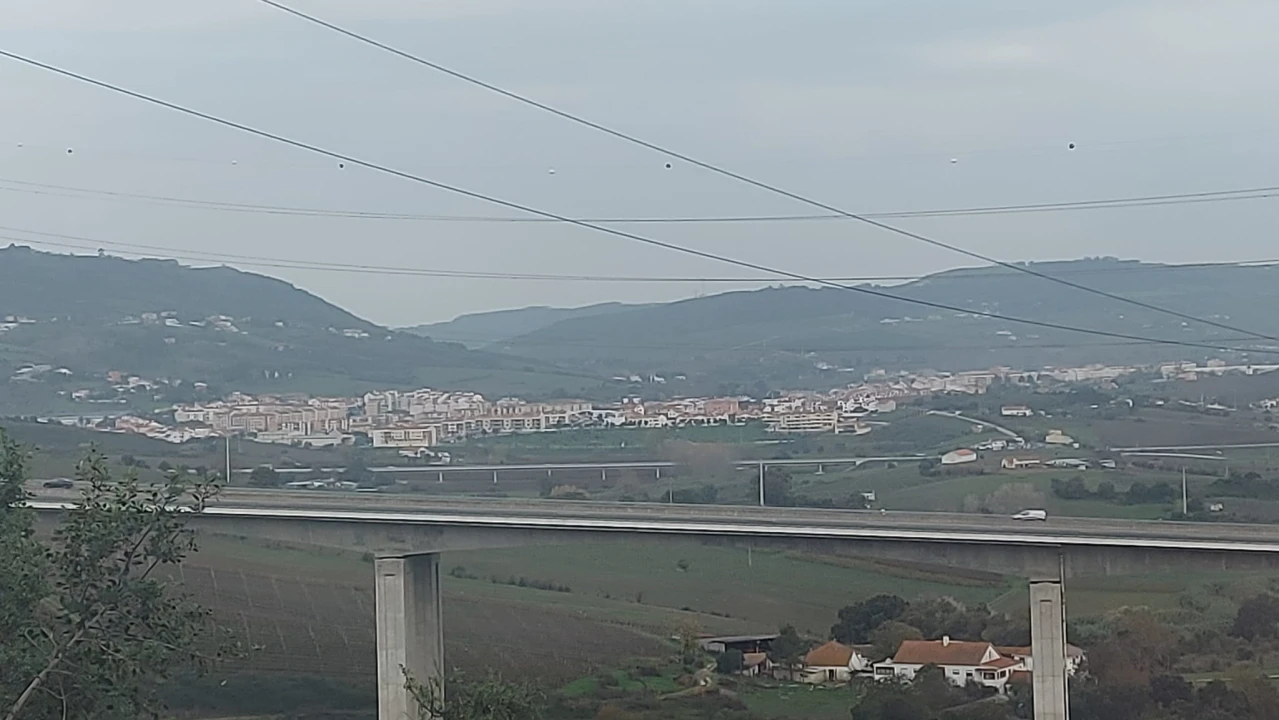 Moradia T0 para Venda em Cardosas Foto 6