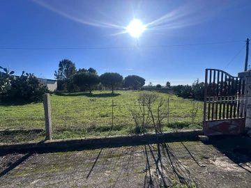 Terreno para Venda em Palhais e Coina