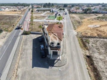 Moradia T4 para Venda em Salvaterra de Magos e Foros de Salvaterra