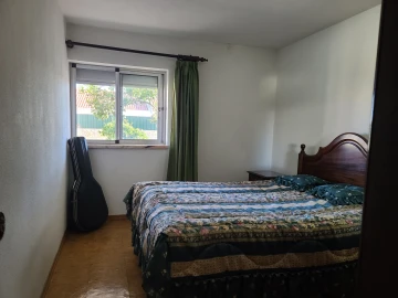 Moradia T3 para Venda em Aveiras de Baixo