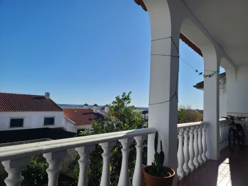 Moradia T3 para Venda em Aveiras de Baixo