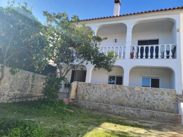 Moradia T3 para Venda em Aveiras de Baixo