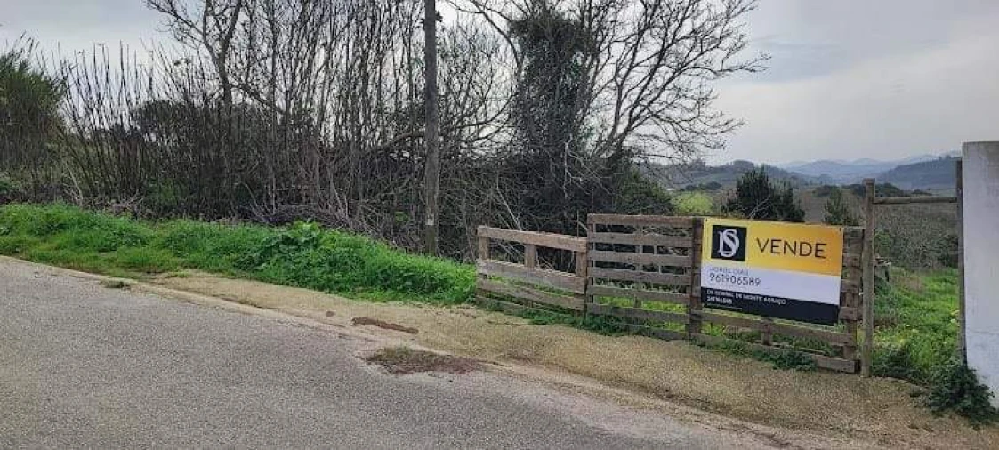 Terreno Misto para Venda em Dois Portos e Runa Foto 3