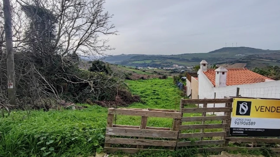 Terreno Misto para Venda em Dois Portos e Runa