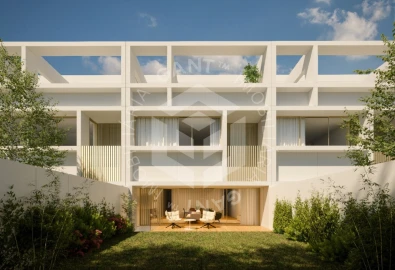 Moradia T4 para Venda em Alcantara