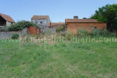 Quinta T3 para Venda em Eixo e Eirol