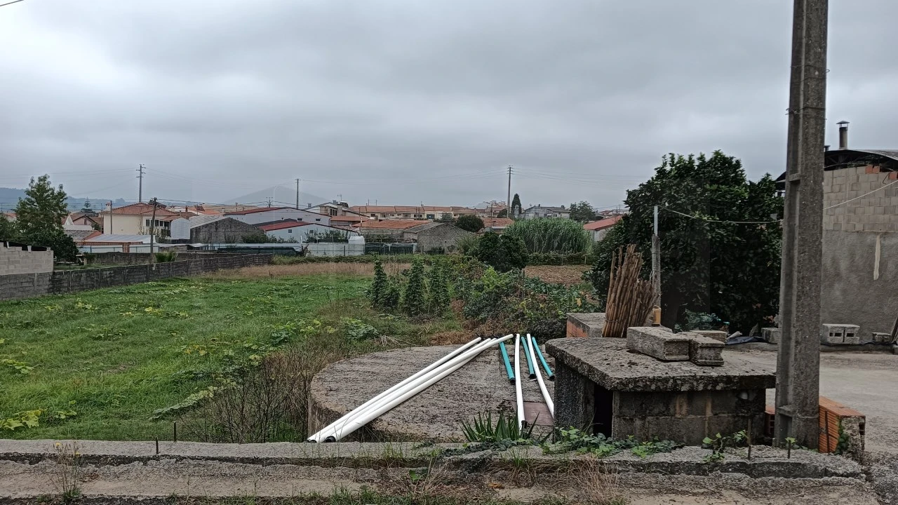 Terreno para Venda em Fermentelos Foto 5