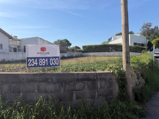 Terreno para Venda em Esgueira Foto 3