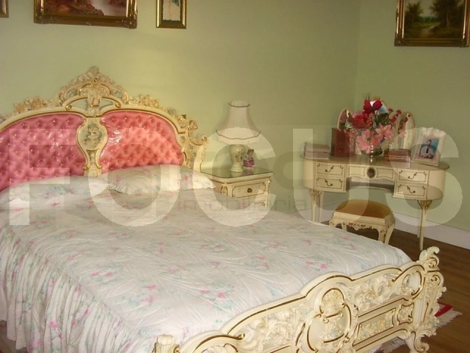 Moradia T5 para Venda em Oiã Foto 1