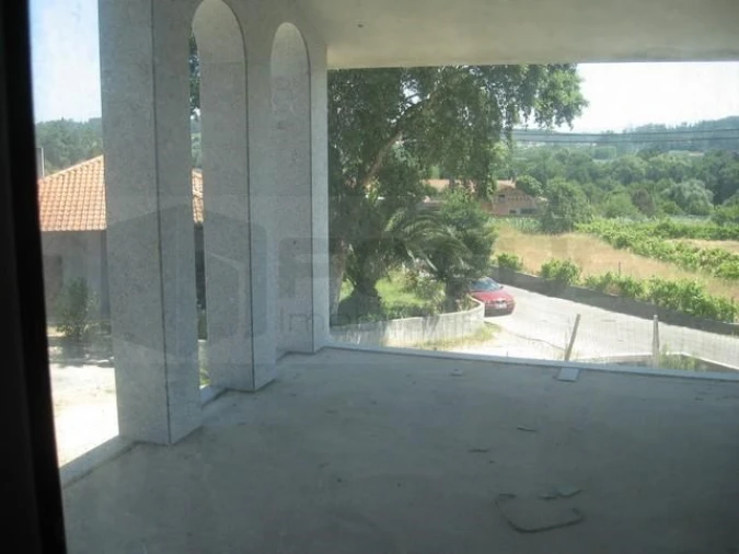 Moradia T3 para Venda em Eixo e Eirol Foto 6