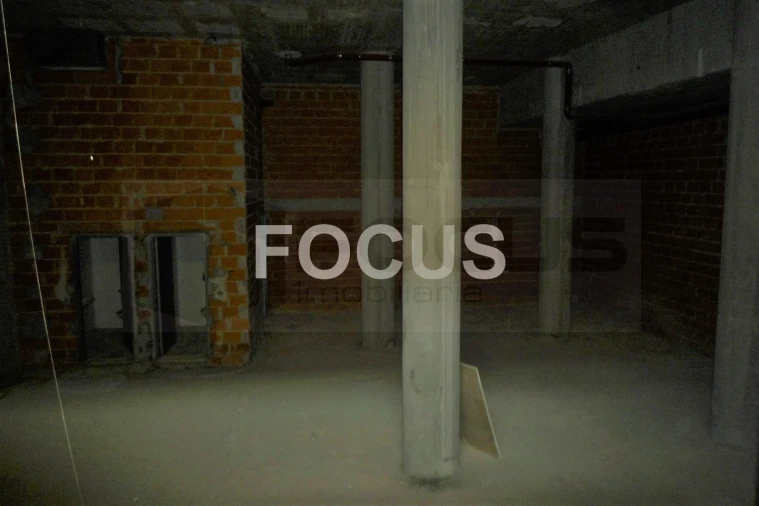 Loja para Arrendamento em Glória e Vera Cruz Foto 8