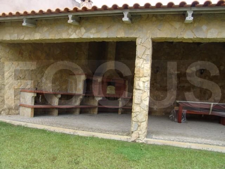 Moradia T4 para Venda em Eixo e Eirol Foto 4
