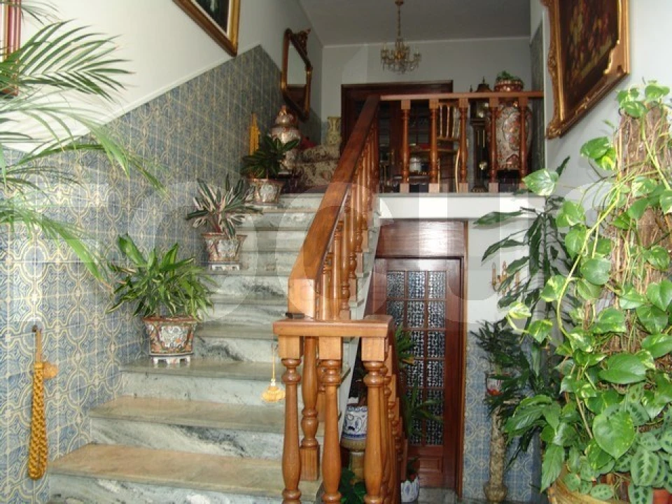 Moradia T6 para Venda em Glória e Vera Cruz Foto 3