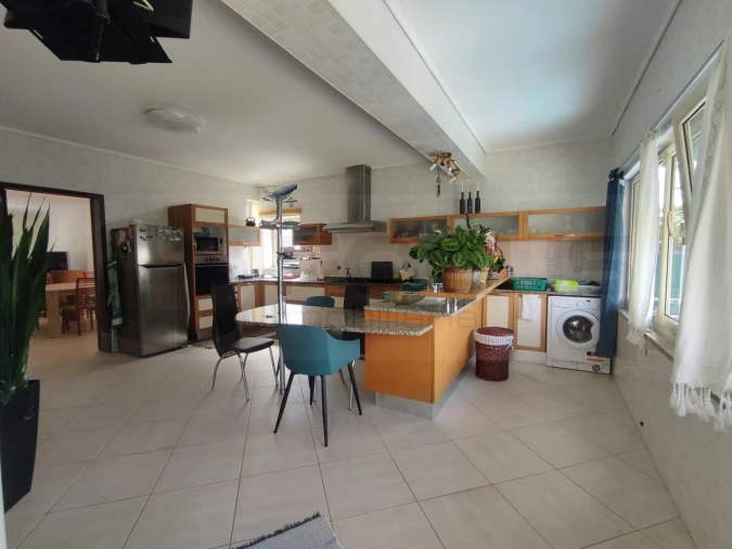 Moradia T4 para Venda em São Bernardo Foto 16