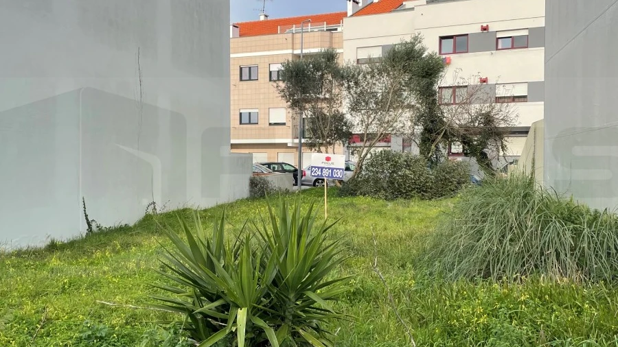 Terreno para Venda em Glória e Vera Cruz