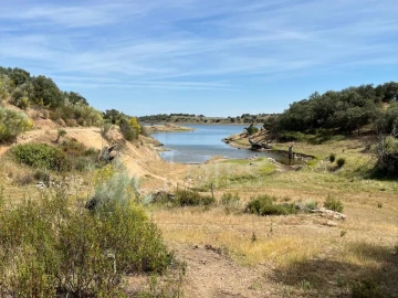 Terreno para Venda em Corval