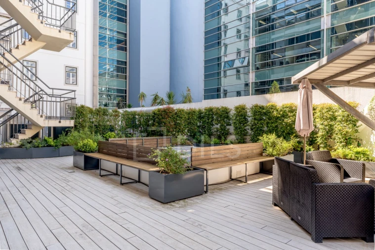 Escritório para Arrendamento em Santo António Foto 17