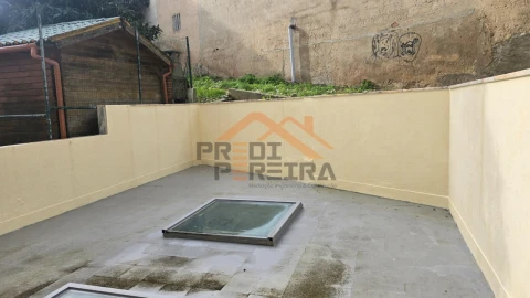 Apartamento T3 para Arrendamento em Odivelas