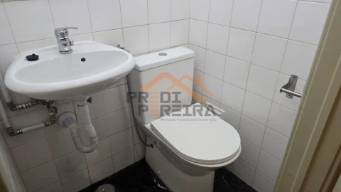 Apartamento T3 para Arrendamento em Odivelas