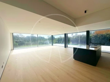 Moradia T4 para Venda em Alcabideche