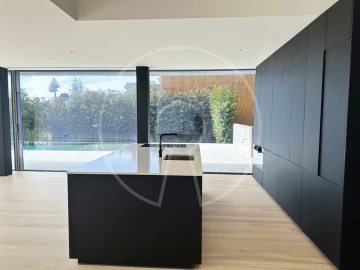 Moradia T4 para Venda em Alcabideche