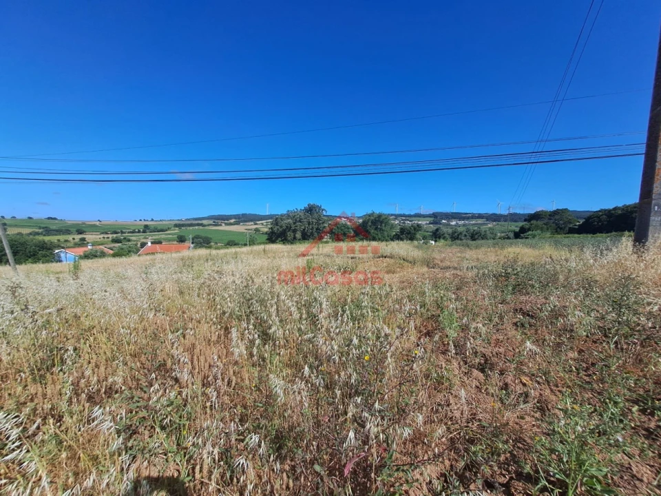 Terreno para Venda em Carvoeira e Carmões Foto 10