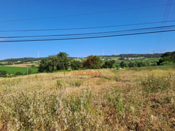 Terreno para Venda em Carvoeira e Carmões