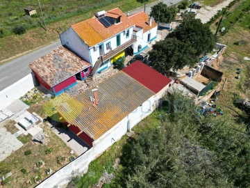 Moradia T7 para Venda em Silves