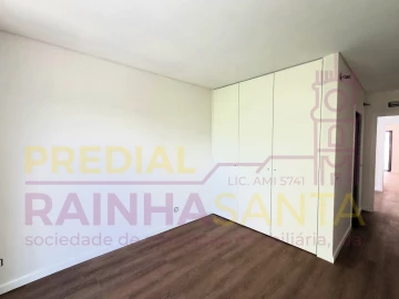Moradia T4 para Venda em Tavarede