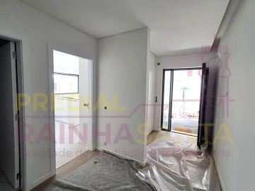 Moradia T4 para Venda em Tavarede