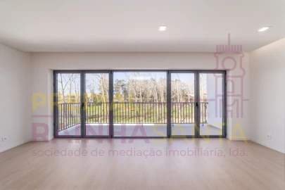 Moradia T4 para Venda em Tavarede