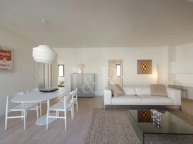 Apartamento T2 para Venda em Misericórdia Foto 3