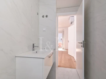 Apartamento T2 para Venda em Arroios
