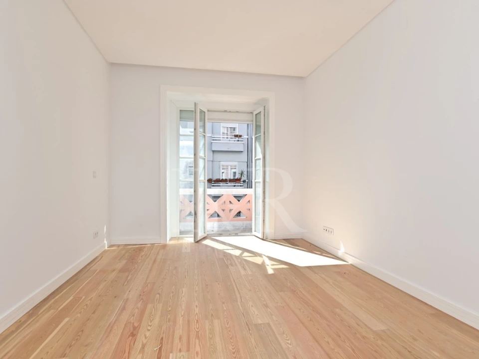 Apartamento T3 para Venda em Arroios Foto 10