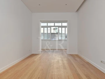 Apartamento T3 para Venda em Arroios