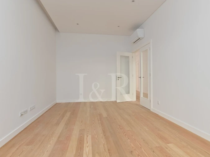 Apartamento T3 para Venda em Arroios Foto 17