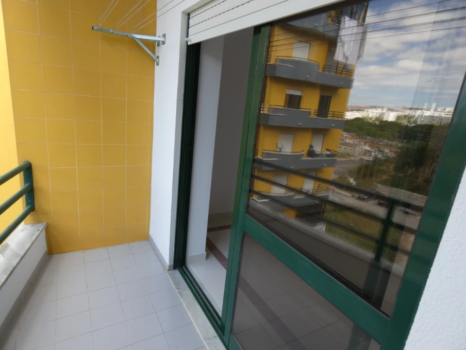 Apartamento T3 para Venda em Caparica e Trafaria Foto 6
