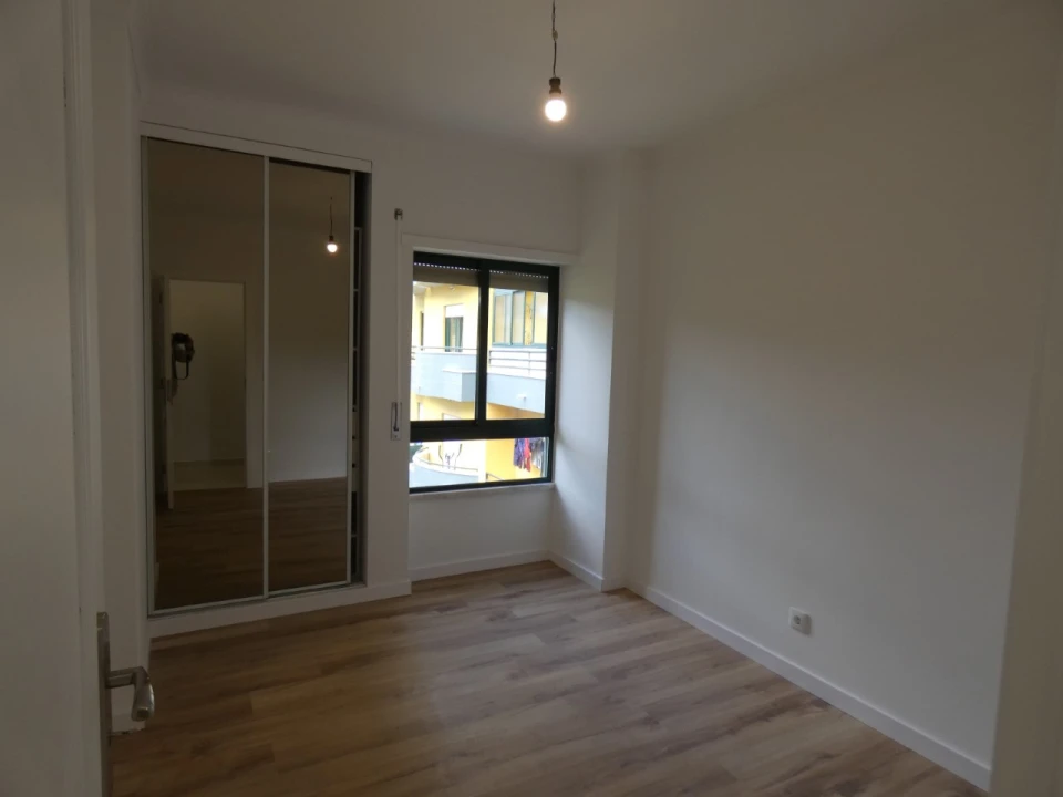 Apartamento T3 para Venda em Caparica e Trafaria Foto 23