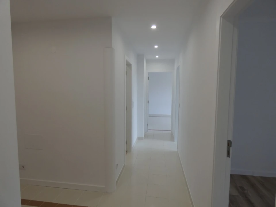 Apartamento T3 para Venda em Caparica e Trafaria Foto 25