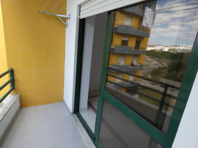 Apartamento T3 para Venda em Caparica e Trafaria Foto 6