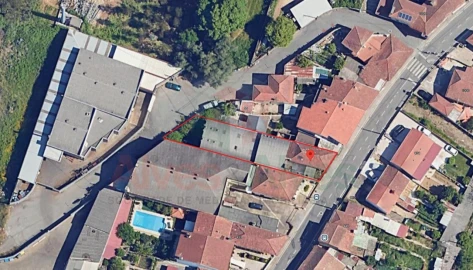 Armazém para Venda em Milheiros