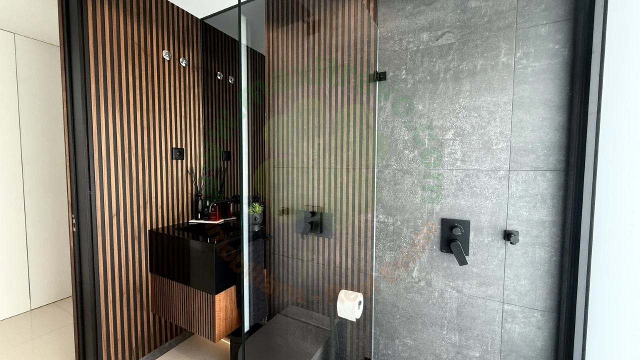 Moradia T4 para Venda em Charneca de Caparica e Sobreda Foto 20