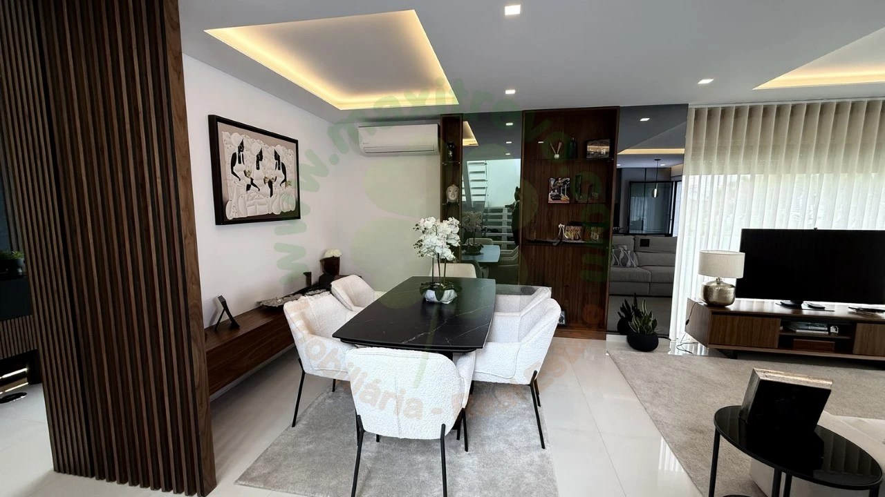 Moradia T4 para Venda em Charneca de Caparica e Sobreda Foto 10