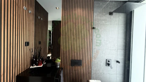 Moradia T4 para Venda em Charneca de Caparica e Sobreda